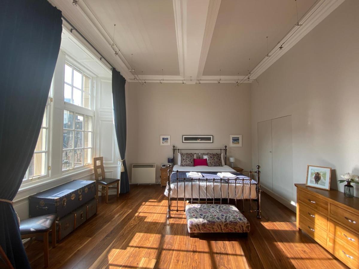 Royal Mile Mansions By Edinburgh City Apartments Esterno foto